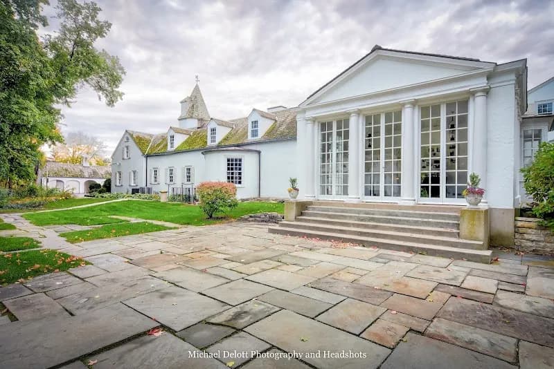 View of Adler Arts Center in Libertyville, IL