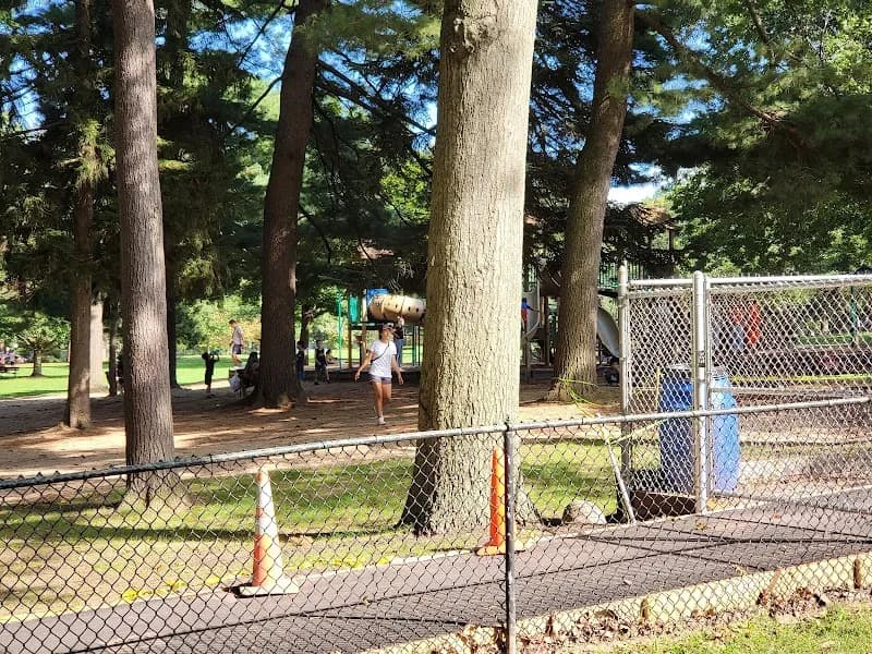 View of Allenwood Park in Great Neck, NY