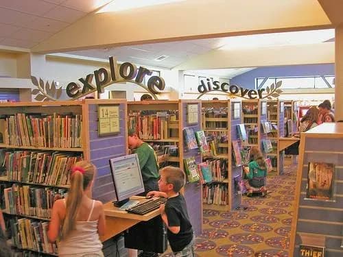 View of Almaden Branch Library in Almaden Valley, CA