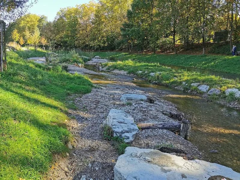 Alterbach Renaturalisierung und Fischaufsteg garden in Salzburg, SBG
