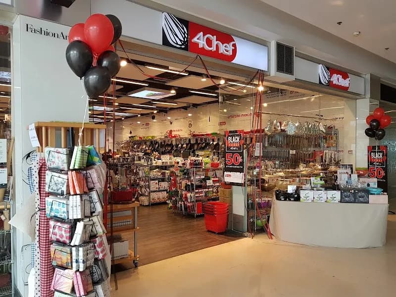Arena shopping mall in Herzliya, TA