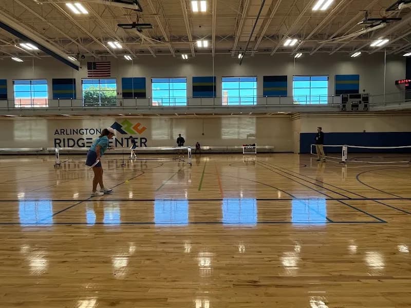 Arlington Ridge Center fitness center in Arlington Heights, IL