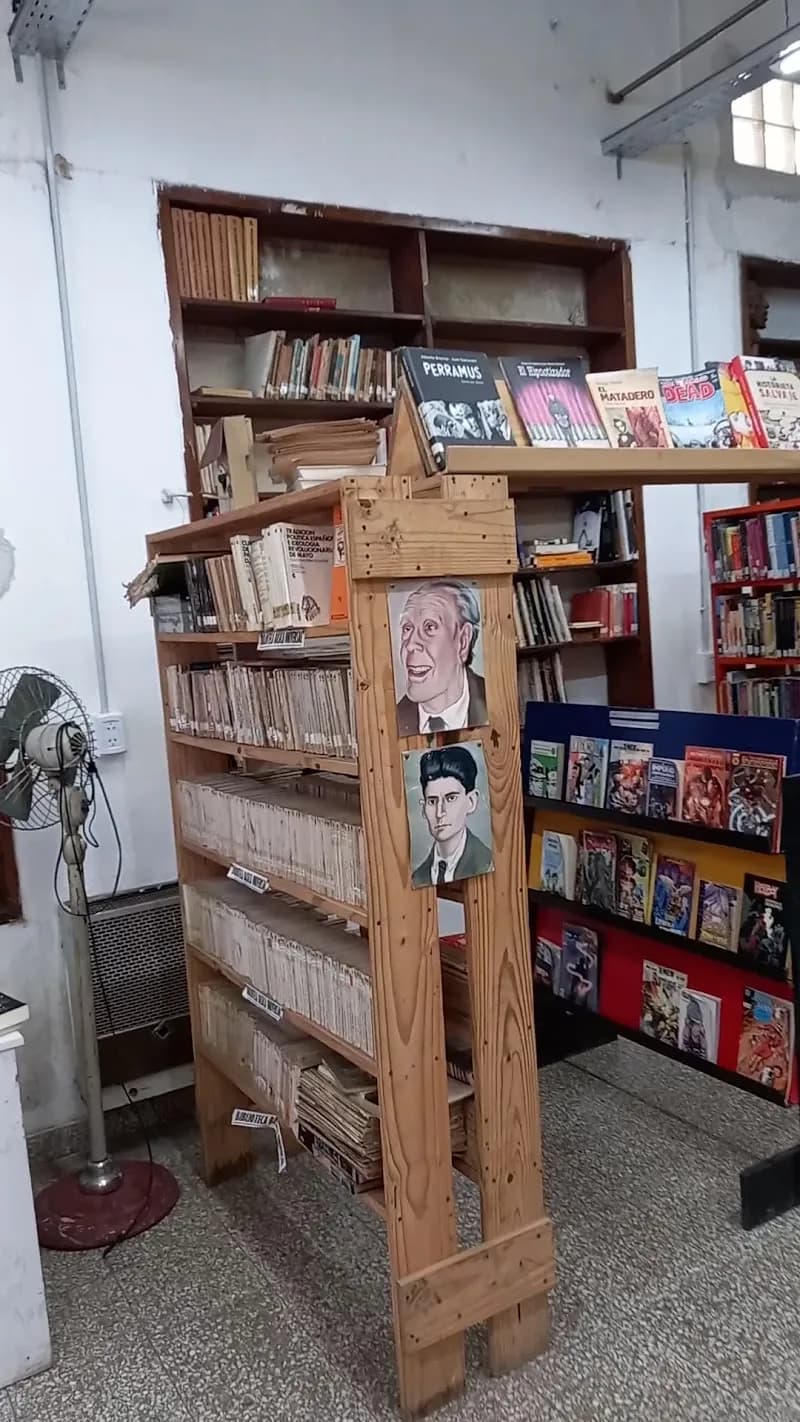 View of Asociación Cultural y Biblioteca Popular Mariano Moreno in San Martín, BA