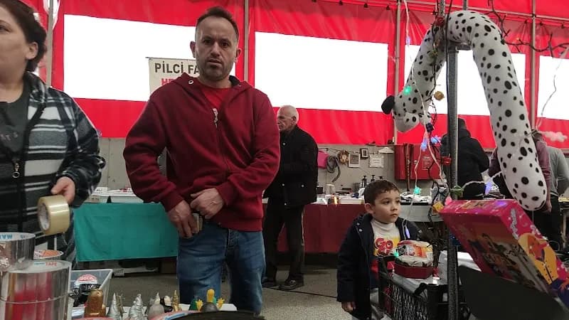 View of Ataşehir Belediyesi Barbaros Kapalı Pazar Yeri in Ataşehir, Istanbul