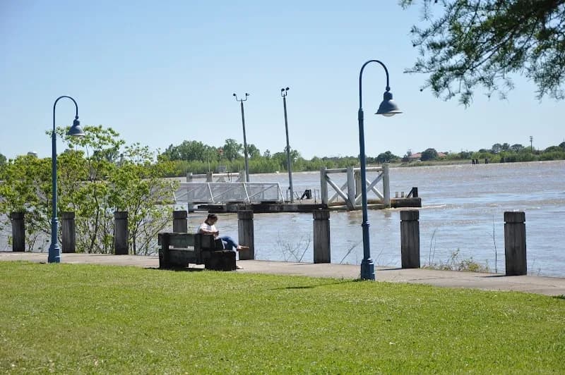 View of Audubon Riverview (Butterfly) Park in Uptown, LA