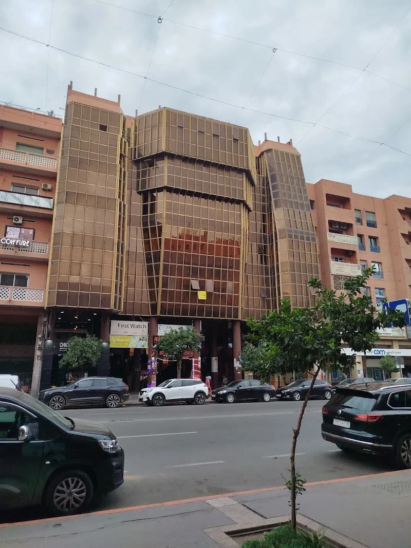 Avenue Mohamed V Street Market attraction in Gueliz, MS