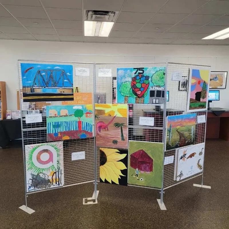 View of Avondale Civic Center Library in Avondale, AZ