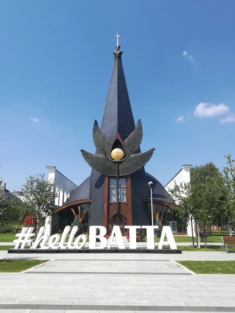 Barátság Művelődési Központ cultural center in Százhalombatta, Budapest