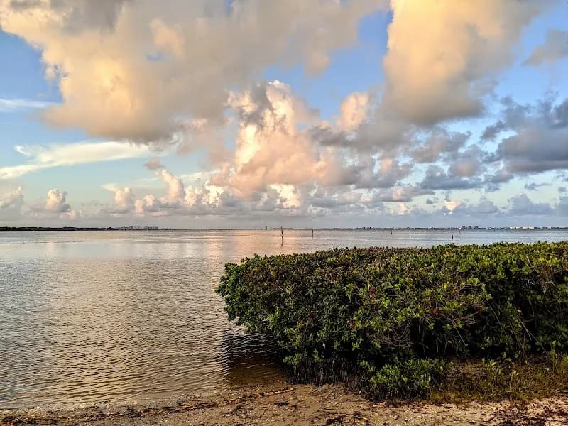 Bayshore Gardens Park and Recreational District park in South Tampa, FL