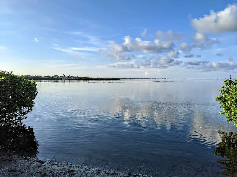 View of Bayshore Gardens Park and Recreational District in South Tampa, FL