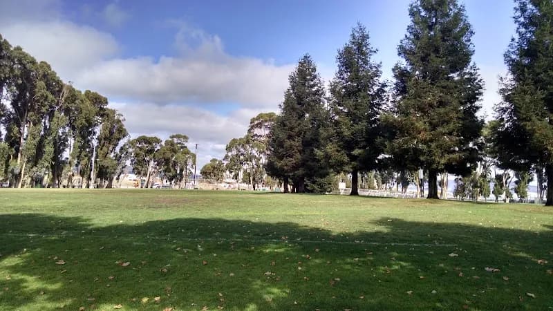 Bayside Park park in Burlingame, CA