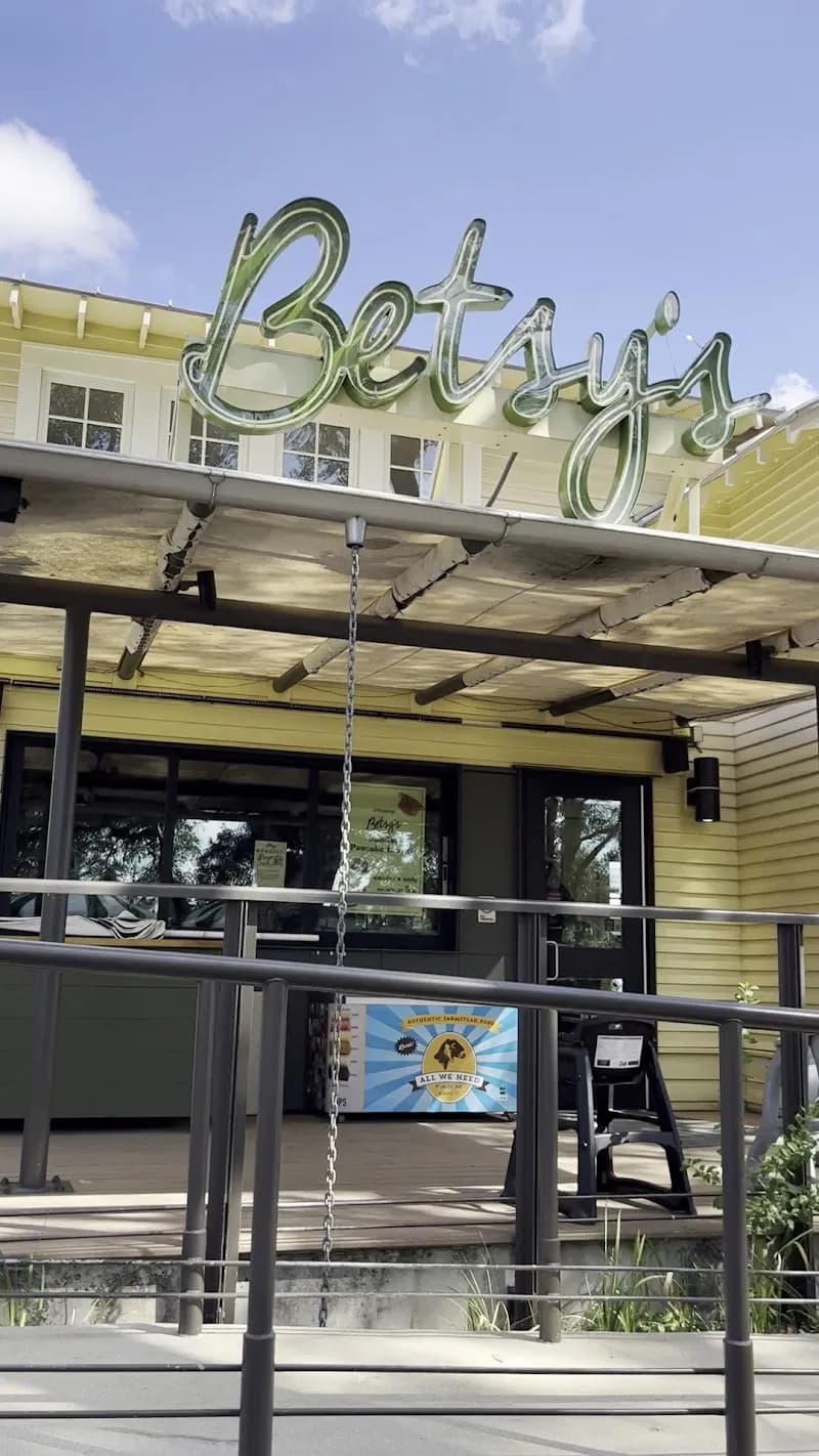 View of Betsy’s at Evelyn’s Park in Houston, TX