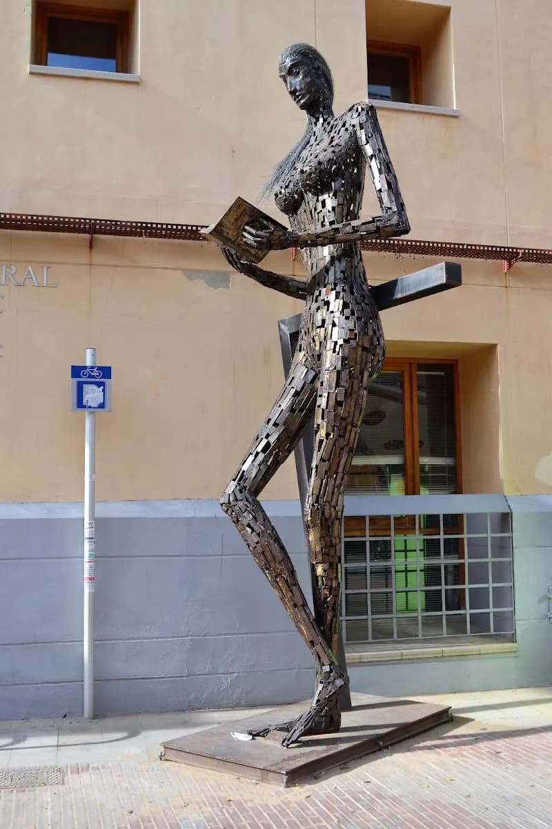 Biblioteca Central "Convent de Sant Roc" library in Gandia, V