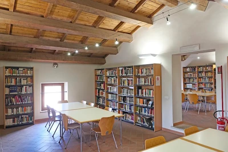 Biblioteca Comunale Maria Coccanari Fornari library in Tivoli, Lazio