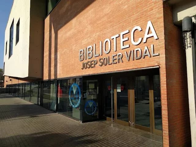 Biblioteca Josep Soler Vidal library in Gavà, CT