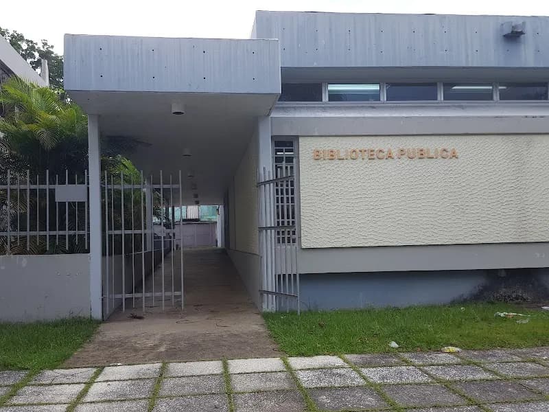 Biblioteca Publica TOA BAJA library in Toa Baja, PR