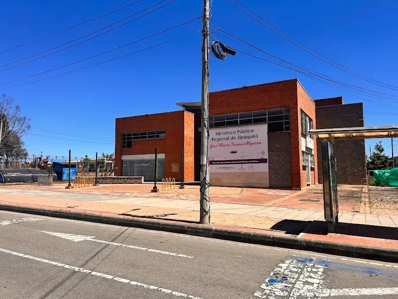View of BIBLIOTECA REGIONAL DE ZIPAQUIRÁ JOSÉ MARÍA TRIANA ALGARRA in Zipaquirá, CD