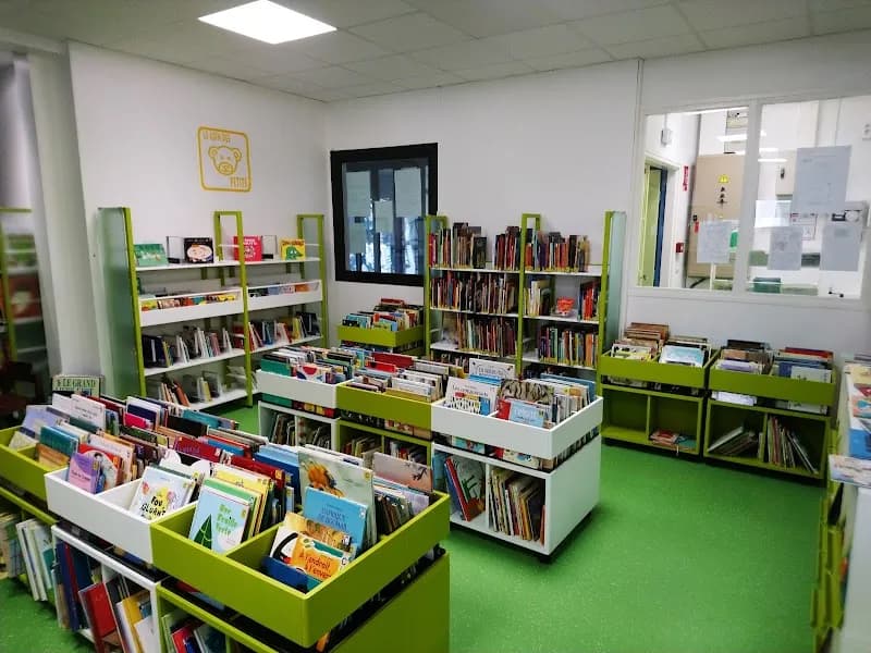View of Bibliothèque Municipale de Boulogne-Billancourt in Boulogne-Billancourt, IDF