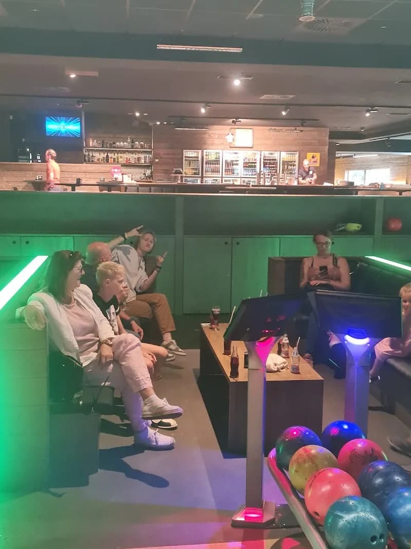 View of Bowl Inn in Bruges, WV