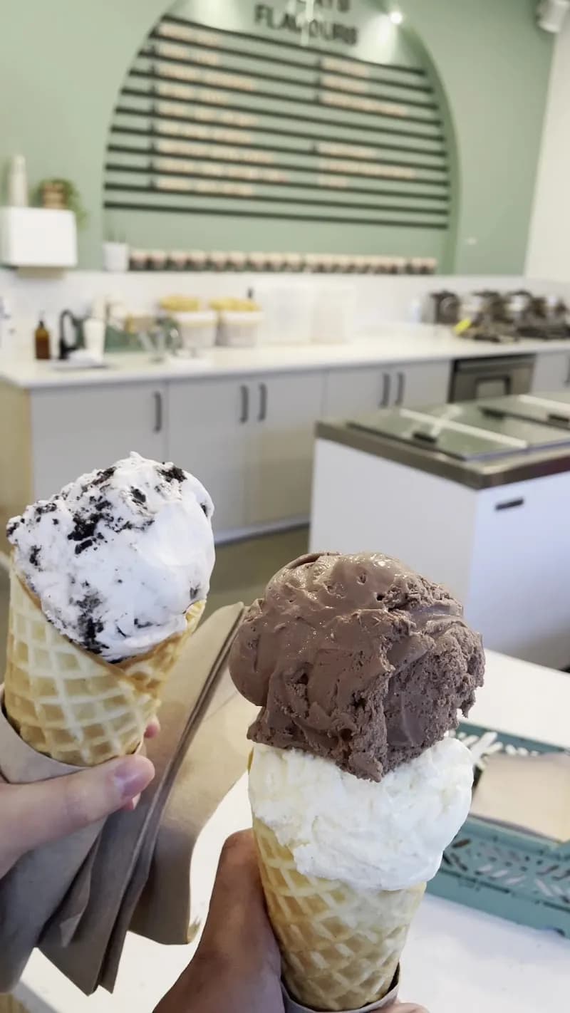 View of Bowser's Ice Cream Parlour in Chilliwack, BC