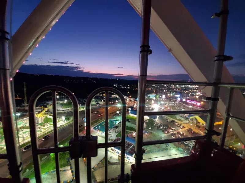 View of Branson Ferris Wheel in Branson, MO