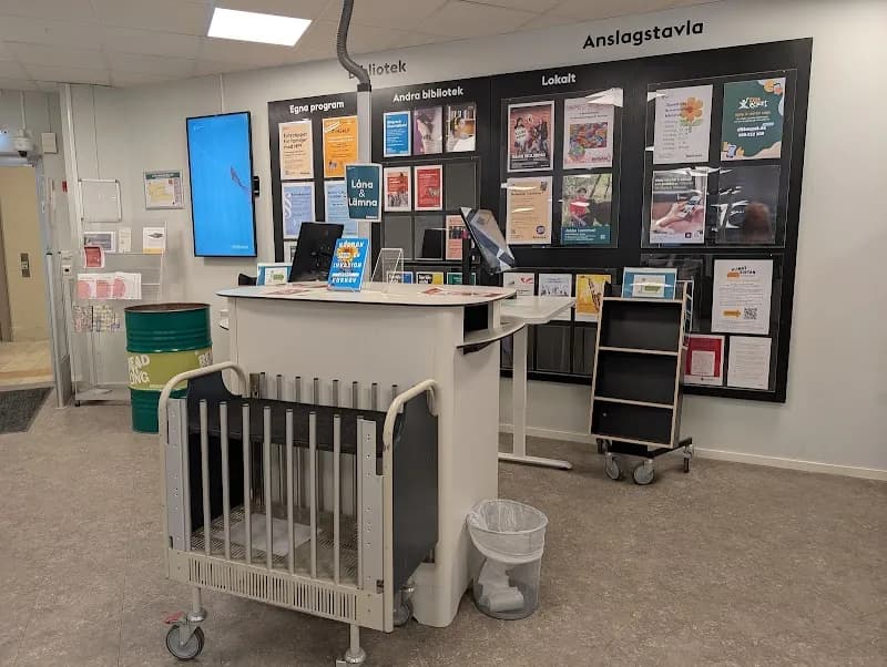 View of Brommaplans bibliotek in Bromma, Stockholm