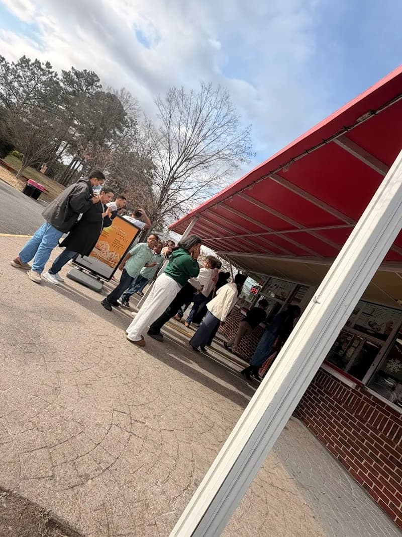 View of Bruster's Real Ice Cream in Chester, VA