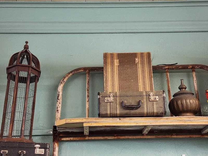 View of Buffalo Exchange in Santa Fe, NM