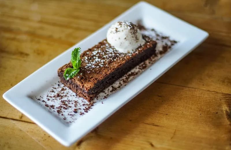 View of Burger Up in 12 South, TN