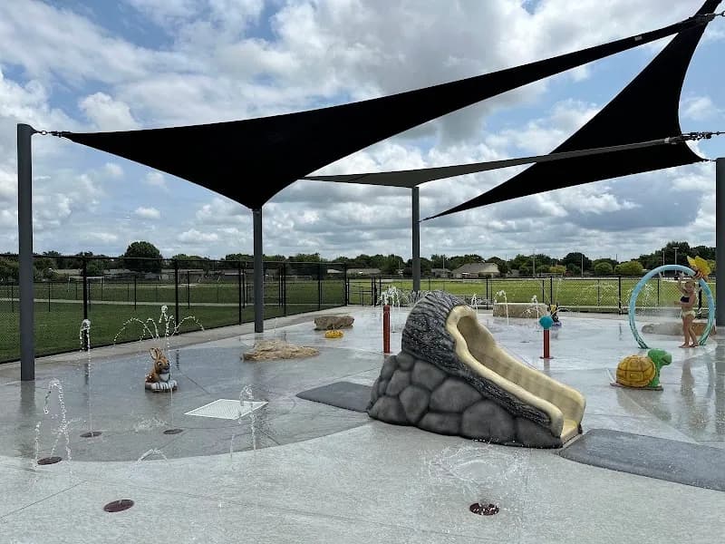 View of Burleson Recreation Center in Burleson, TX