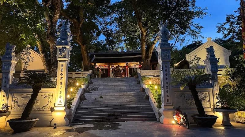 View of Công Viên Bách Thảo in Hanoi, HN