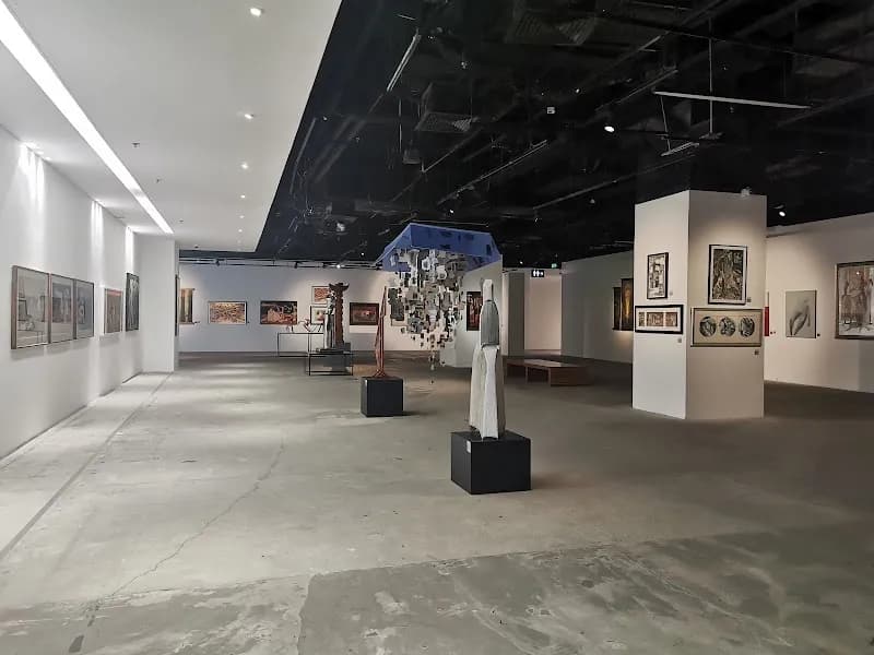 Cầu Giấy District Art Center recreation center in Thanh Xuân, HN