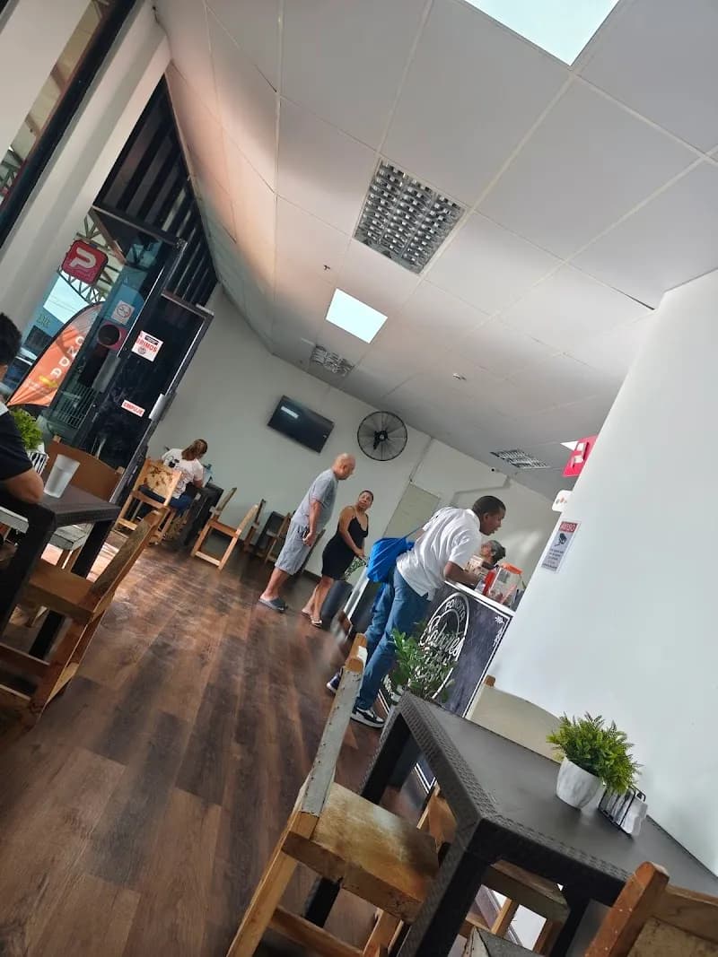 View of Café con Leche Arraiján in Arraiján, PA