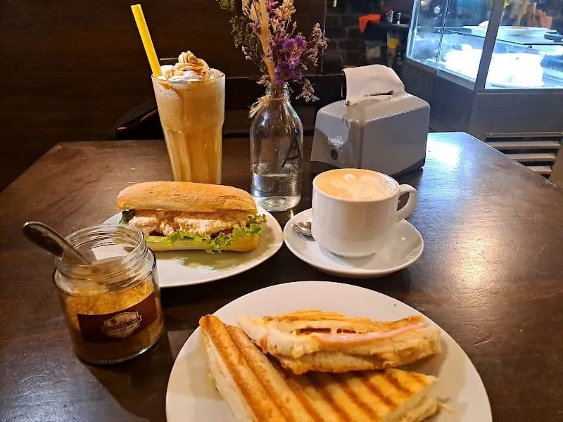 View of Café con Leche Surco in Surco, Lima