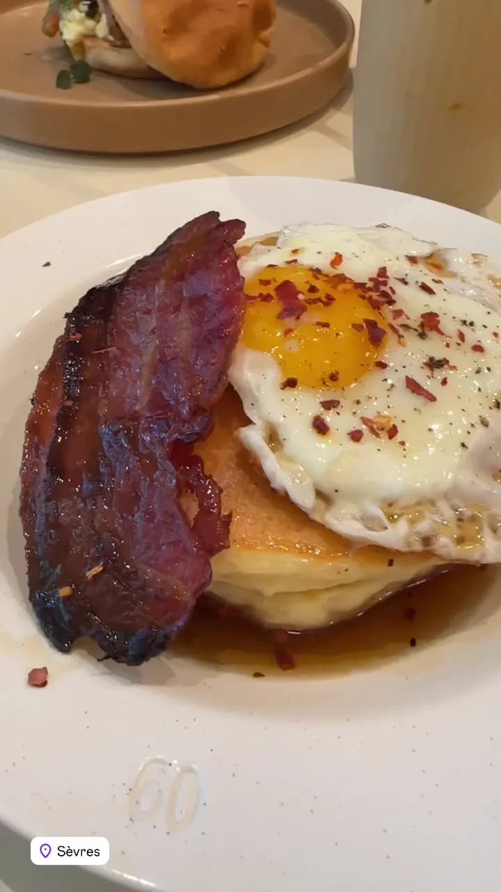 View of Café de la mairie in Sèvres, IDF