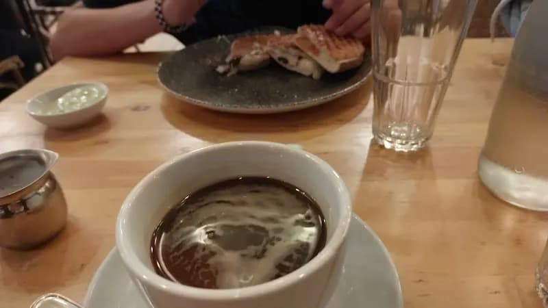 View of Café Landwer in Givatayim, TA