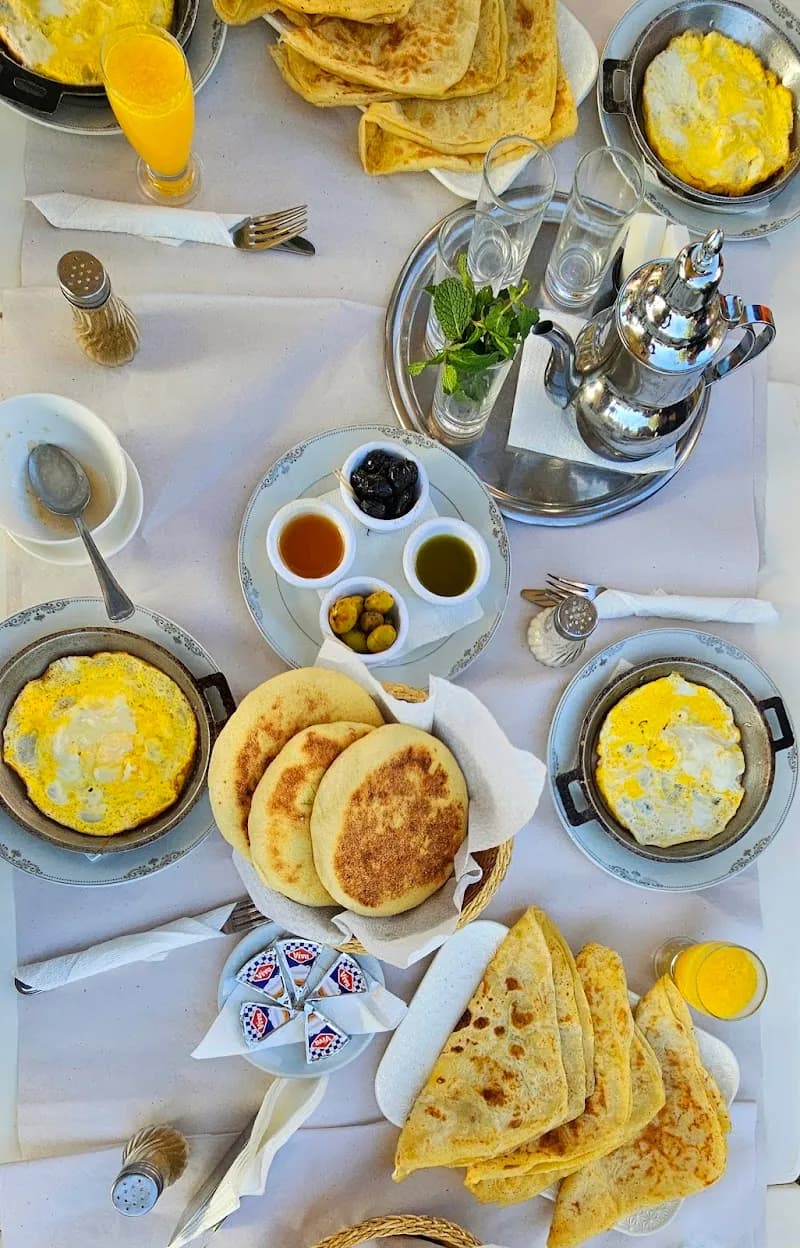 View of Cafe Family Tahanaoute in Tahanaoute, MS