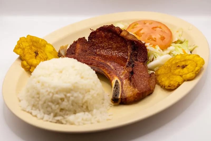 View of Cafetería Don Miguel in Carolina, PR