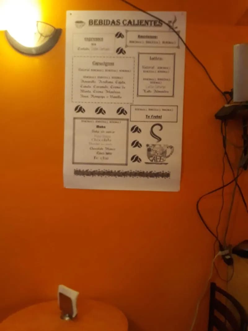 View of Cafetería Familiar El Rinconcito in Tlalnepantla, Edomex