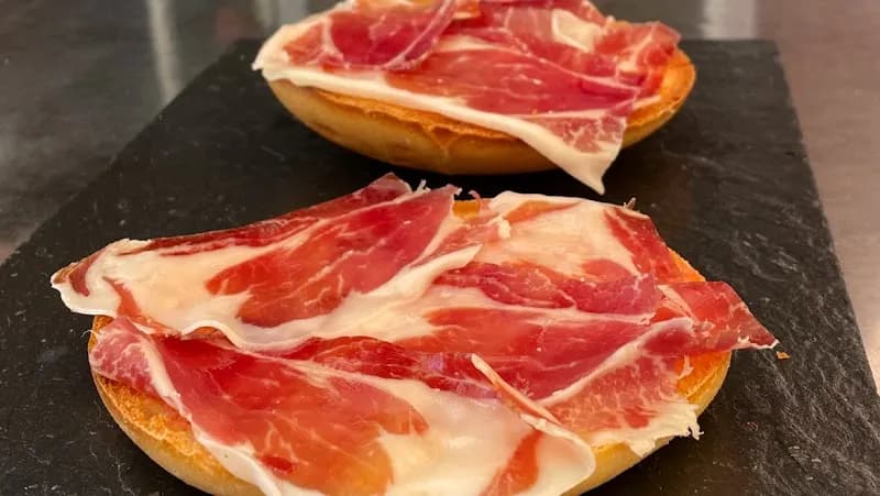 Cafeteria Els Pescadors cafe in Martorell, CT