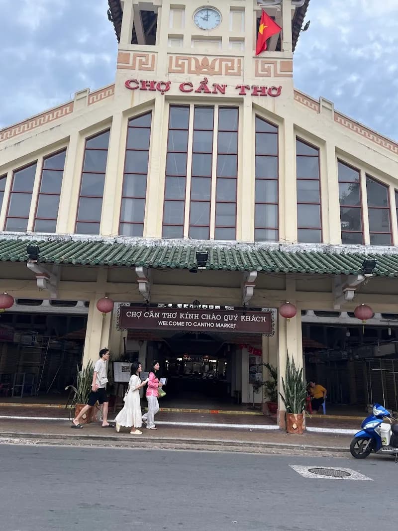 Cai Rang Floating Market market in Can Tho, HCMC