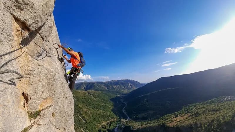 Catalonia Adventures - Guies de muntanya i barrancs adventure sports center in Corbera de Llobregat, CT