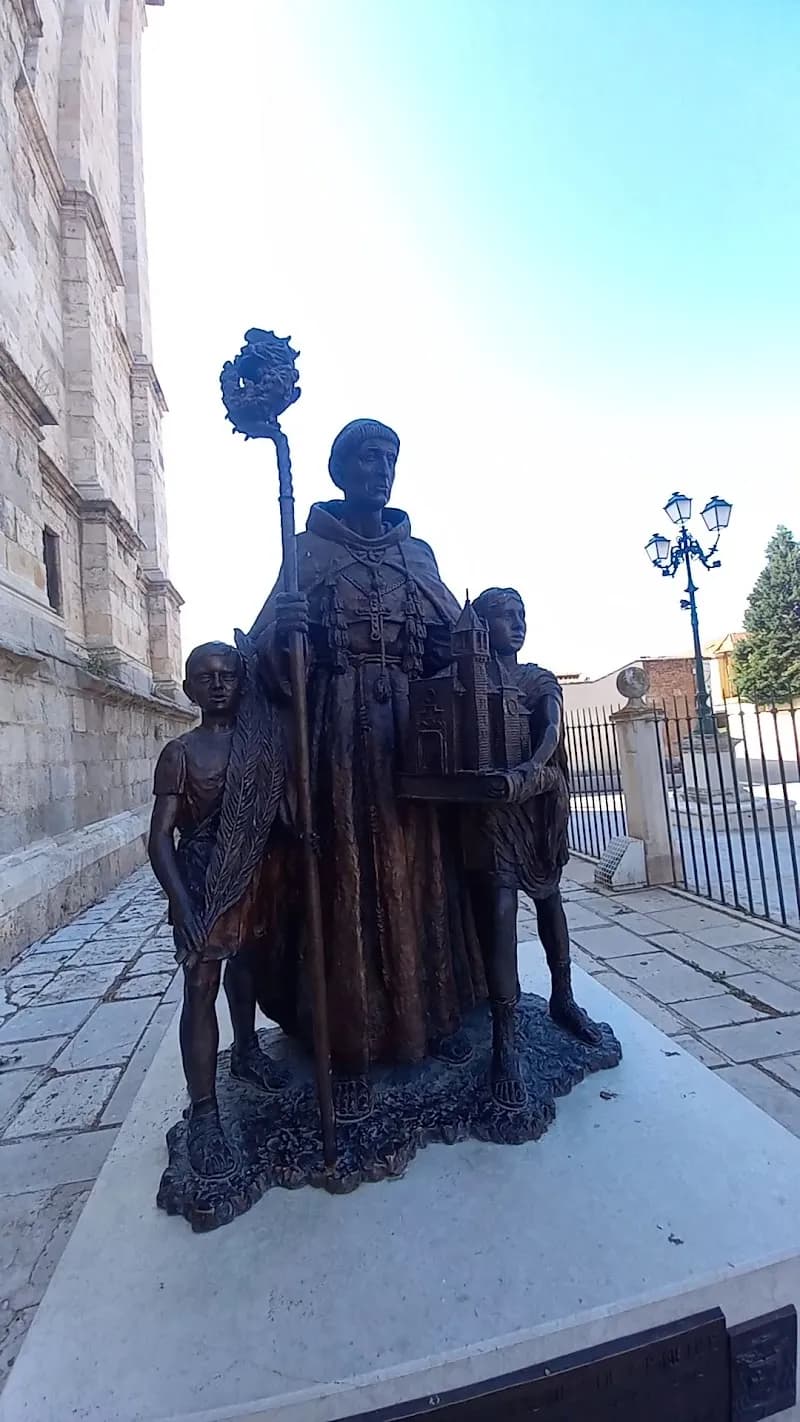 View of Catedral Magistral de los Santos Justo y Pastor in Alcalá de Henares, Madrid