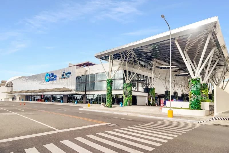 Cebu Ocean Park aquarium in Cebu, CV