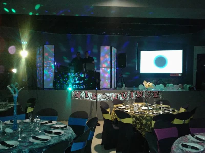 View of Centro Comunal Toa Alta Heights in Toa Alta, PR