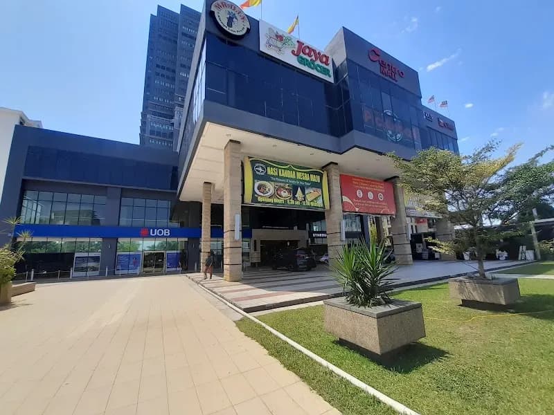 Centro Mall shopping mall in Klang, SG