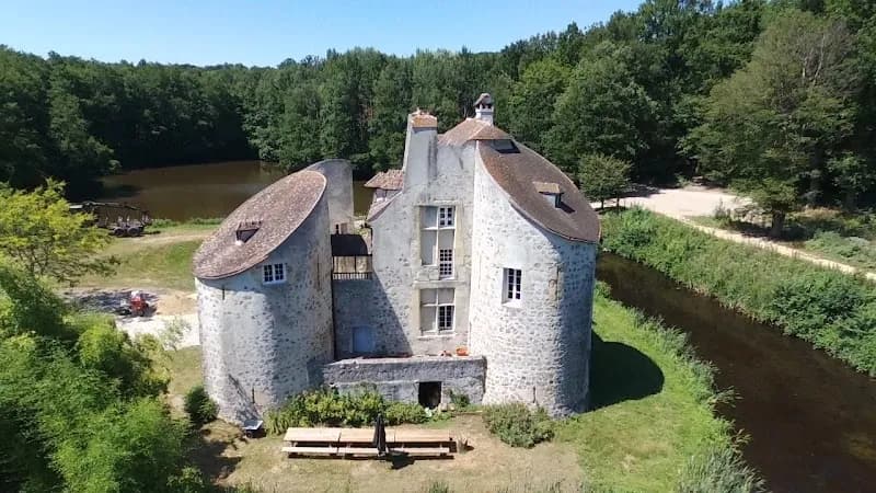 View of Château De La Chasse in Montmorency, IDF