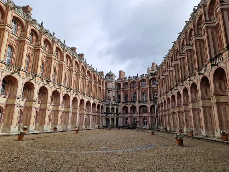View of Château de Saint-Germain-en-Laye in Saint-Germain-en-Laye, IDF