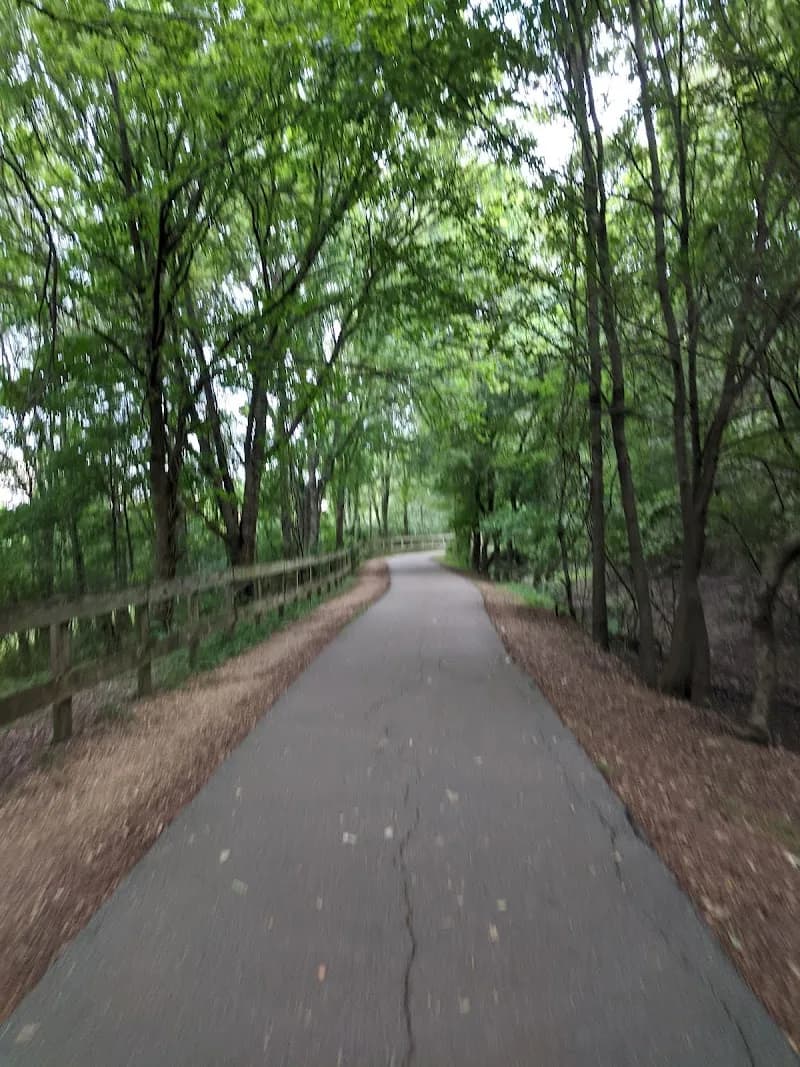 Chickasaw Trail route in East Memphis, TN