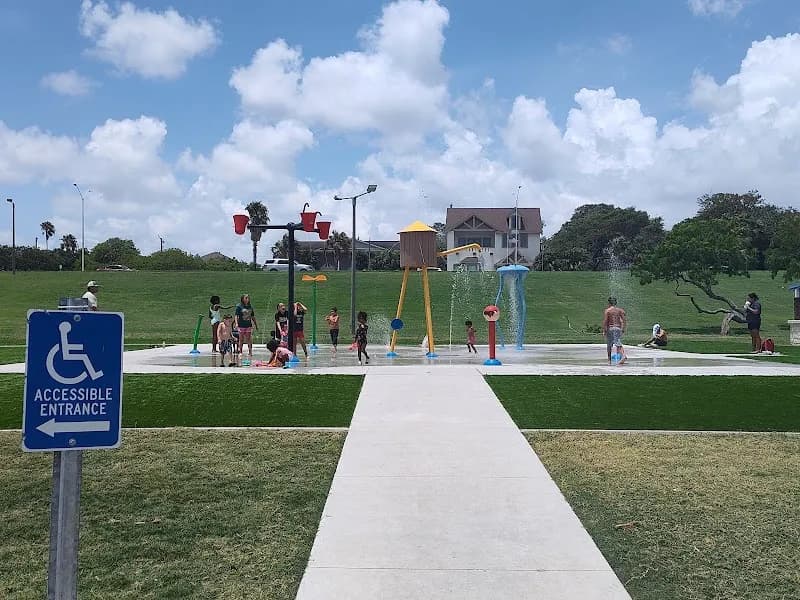 Cole Park Splash Pad park in Corpus Christi, TX